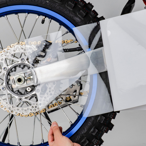 D50-10-010 ADESIVO PROTETTIV TRASPAR.30x45 3pz.