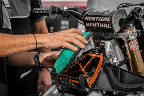 152222C KIT CPL.GAB.+FI.YZF45018-22/F25019