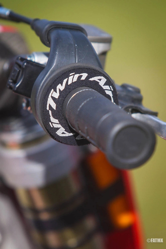 Grip Donuts - 2 pcs (4mm Foam Rubber)