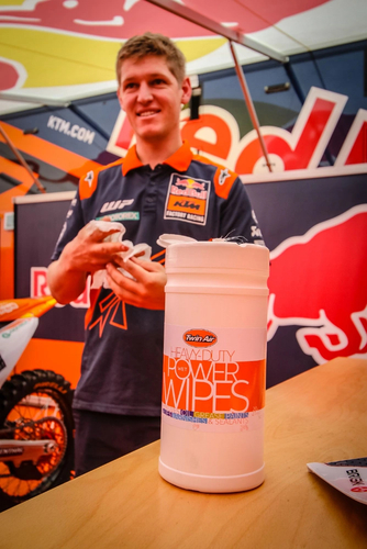 Twin Air Heavy Duty Wet Power Wipes (70 pcs) - (Contains Ecological water-based liquid) 